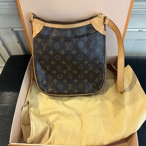 louis vuittons odeon MM